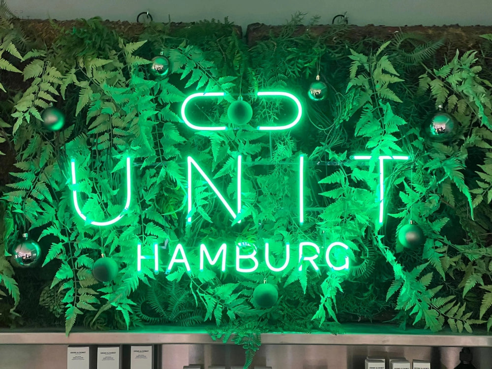 Warum sollte ich bei unithamburg.de bestellen? - UNIT Hamburg