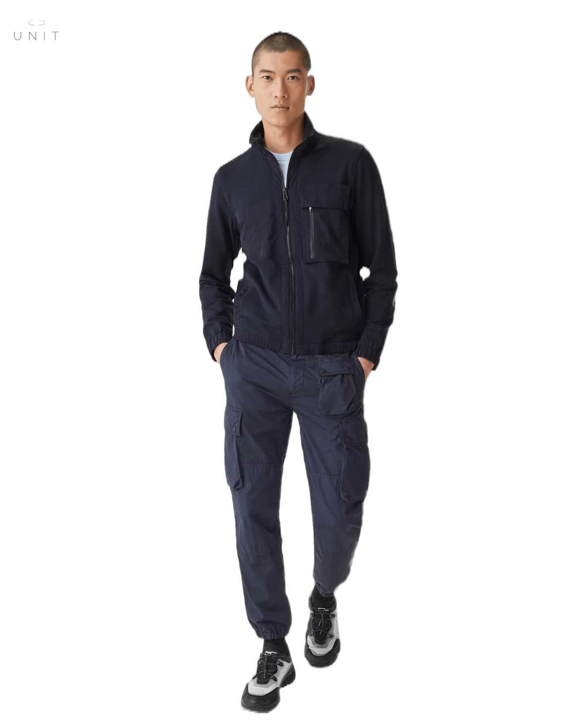 Tragebeispiel von Belstaff 104063 Seal full zip Sweatshirt navy