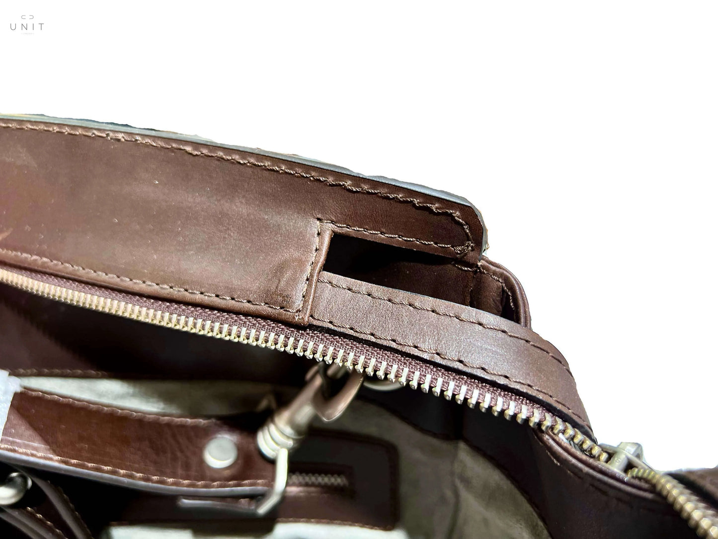 Detailansicht Officine Creative QUENTIN/001 Tasche geölt