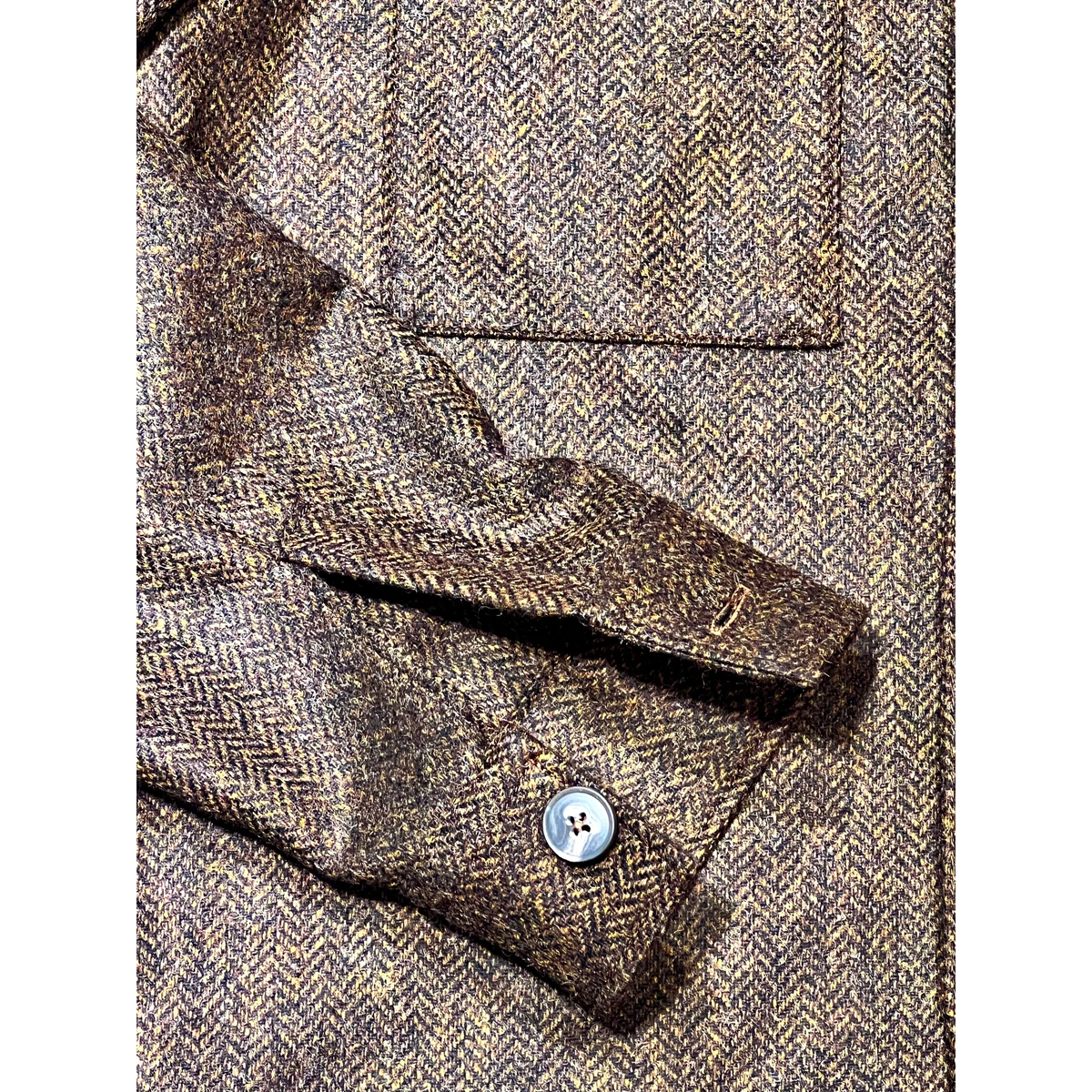 Xacus 169ML 31441 アンフォールド・ヘリンボーン・ウール・オーバーシャツ、黒褐色
