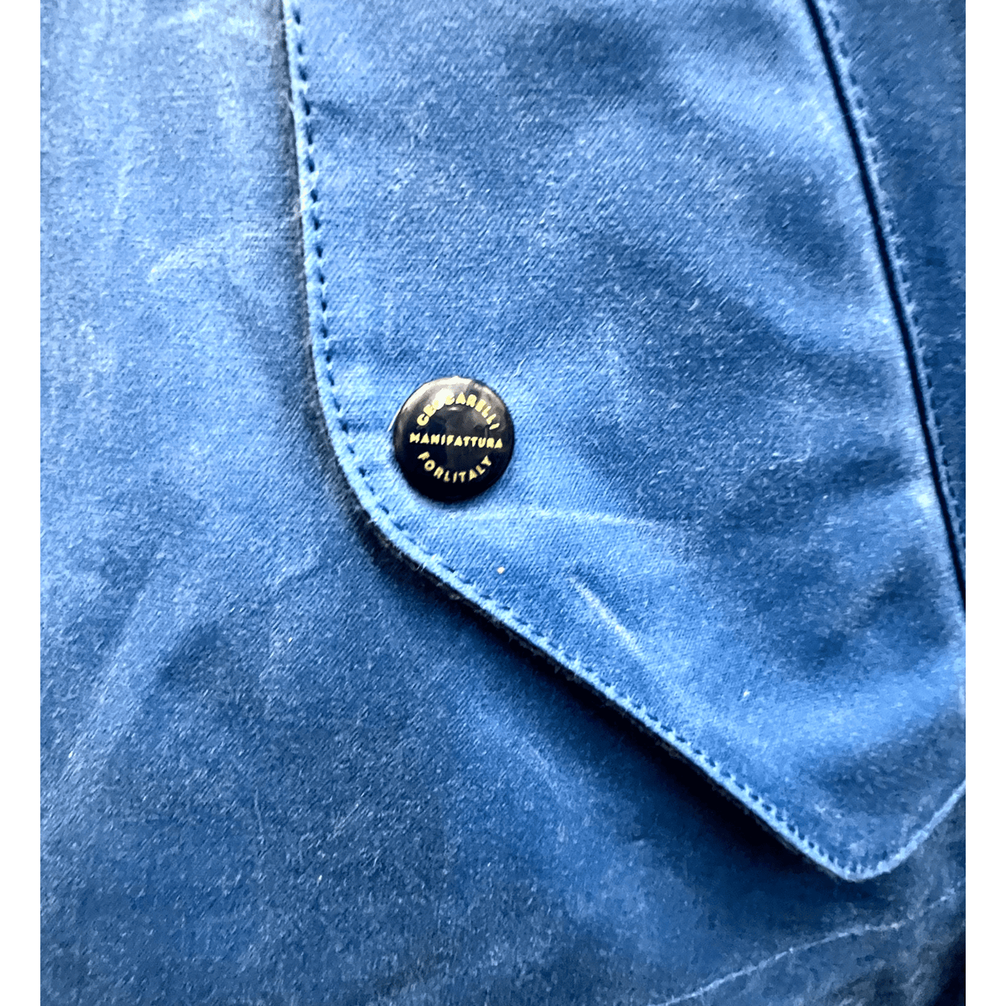 UNIT Hamburg - Manifattura Ceccarelli, Fisherman Parka – gewachste blaue Jacke aus Italien - Ceccarelli