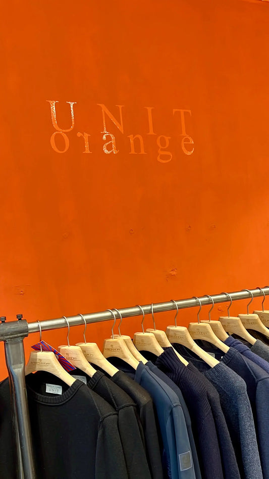 Entdecken Sie UNIT orange!,,UNIT Hamburg