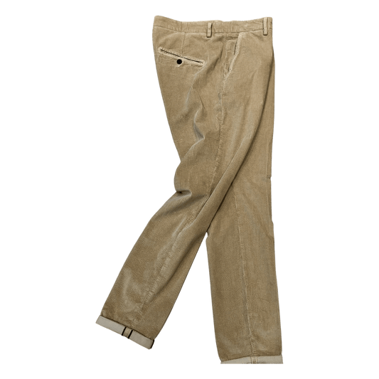 Cordhose kombinieren – 5 Styling-Ideen für Herbst & Winter - UNIT Hamburg