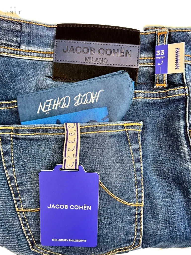 Jacob Cohen, BARD, navy label, mid blue Jacob Cohen