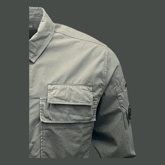 C.P. Company, organic Gabardine Overshirt, grau - UNIT Hamburg