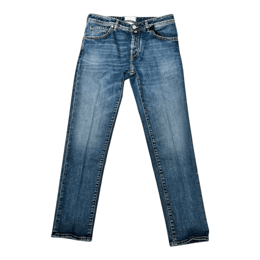 UNIT Hamburg - Jacob Cohën, Scott, light blue denim, pale green Label - Jacob Cohën