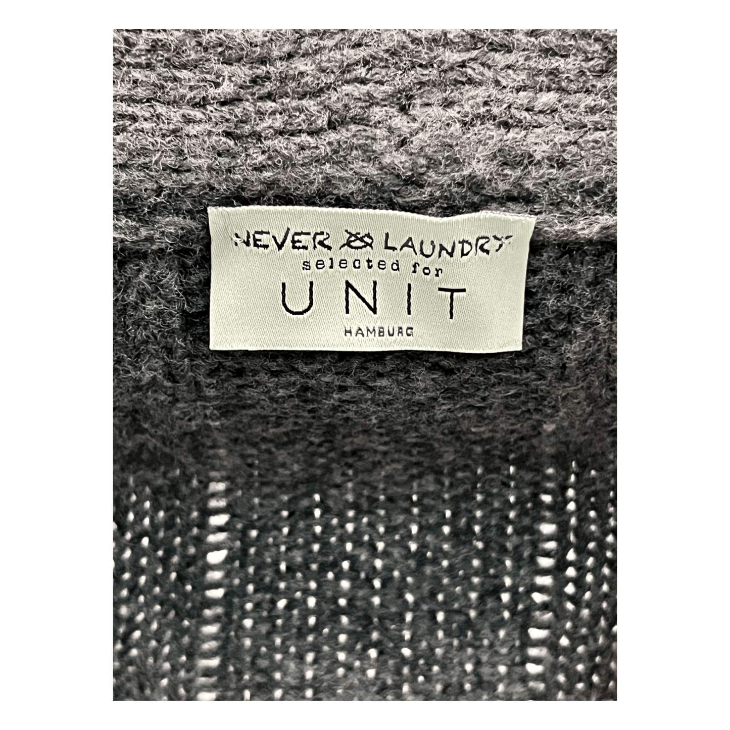 UNIT Hamburg - Never Laundry Zopfstrick Schalkragenjacke antra - Never Laundry